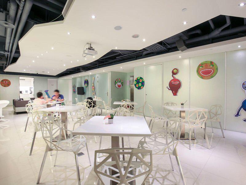 030A55FEBCF8B637543AF54976F35CD4