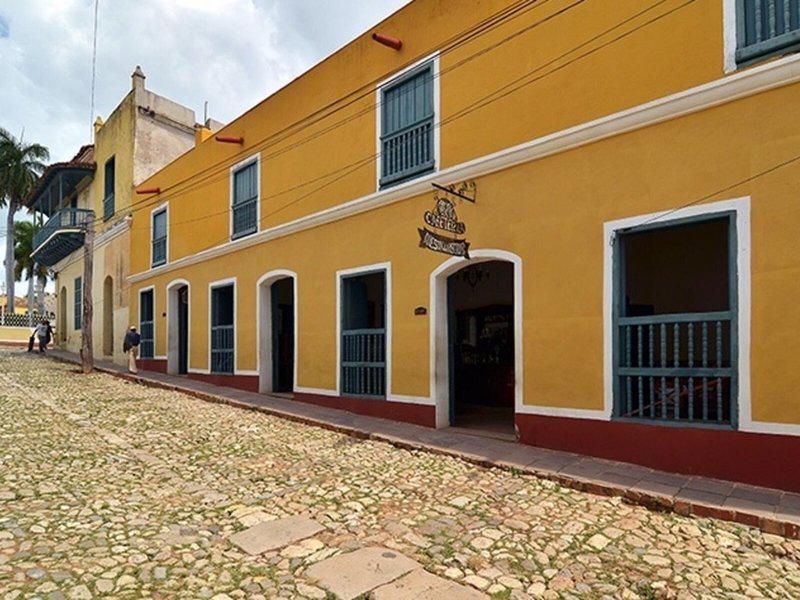 25E04882EBA6591E1C33016DA4ACFDB7