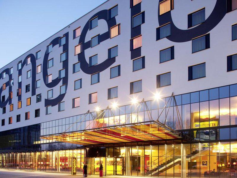 BAFE21E2E2FF8060CD88864CB52BCE26