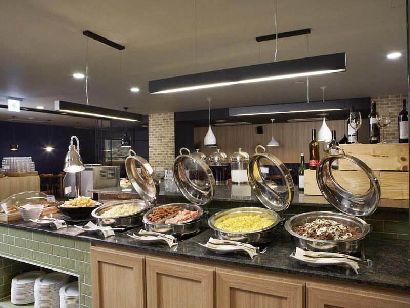 03C347F58437AFB5683C8793153B6CE8