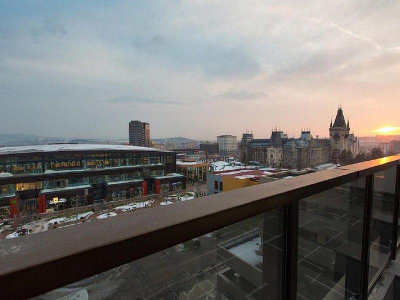 D215FBEF28DF8F0186F5B82269FCC344