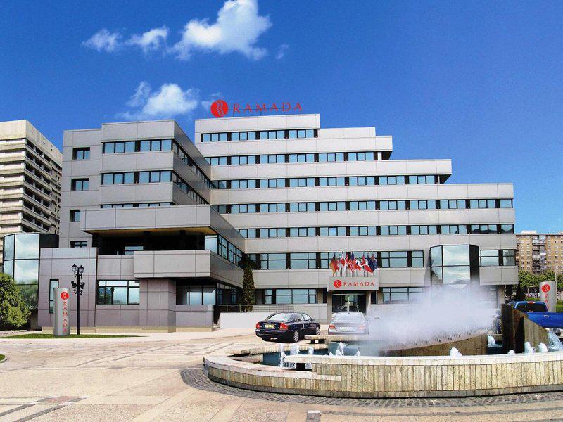 1CB68A7161A8189D05A330F548EAE97D