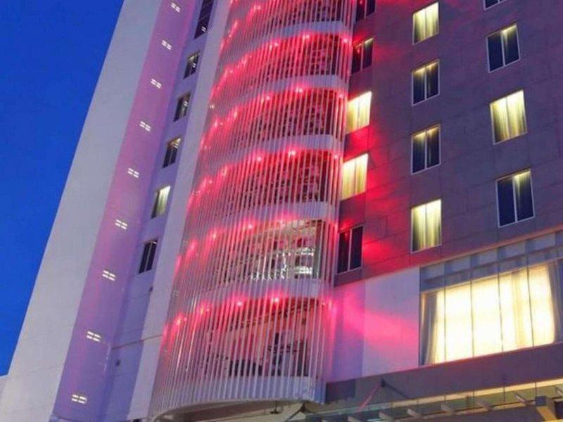 DBBEA7F00724DA5125DA0012B4F33F19