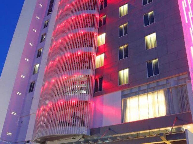 F059470BA7798231F772366CF5FC0E29