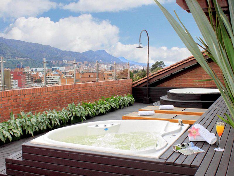 DED516F00ED3BB6133C00E077403DC9E