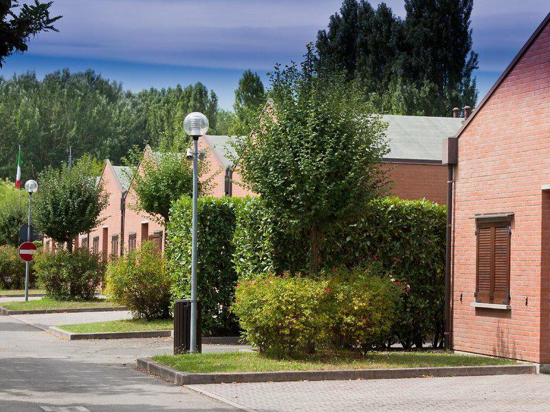 2428DB3BC4C9F780B1674FF6F7EC8B1B