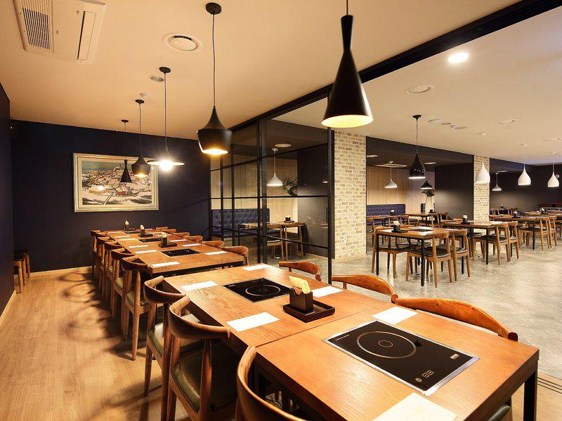 8DE073ABAB888694995B86FAE7688E00