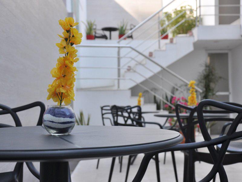 3B53A1A80E7FFAB0C8D6AB46F74658C7