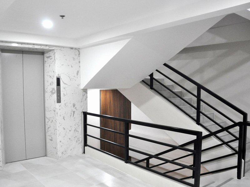 911C8BCAE88BC8445EB18F546ED71630