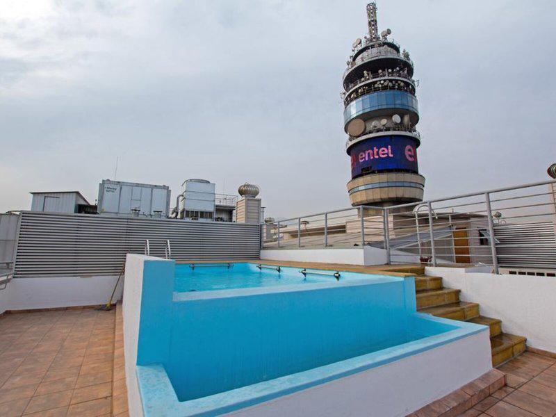 33C46F93E9D823959603A11E8F1A569E