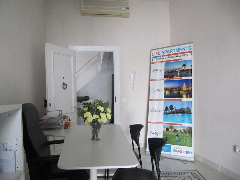 E6EDD4EF2930F765B86F93956EA1C752