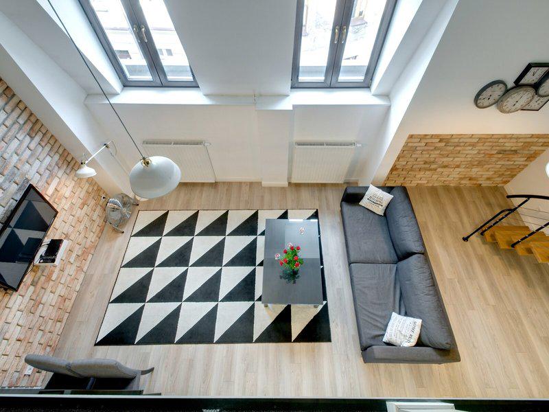 5EA20358BB4E26EE0F99E9F2047C750C