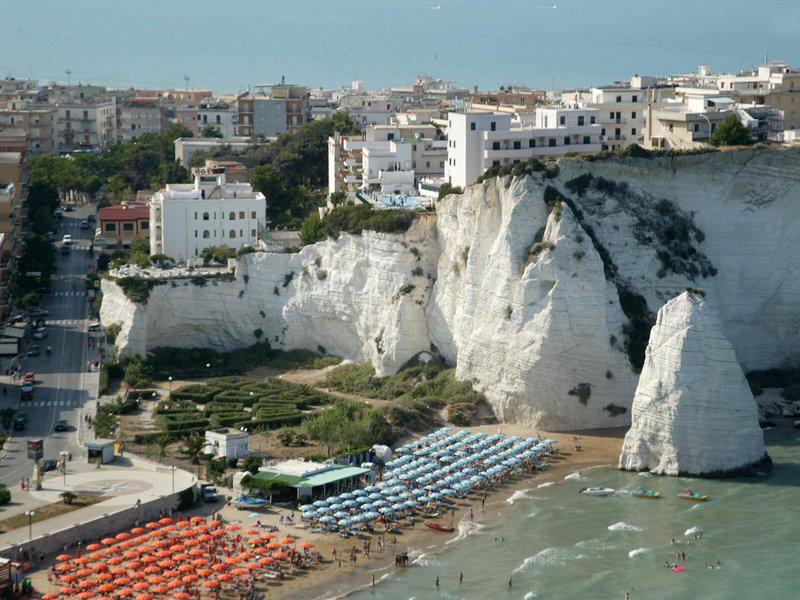 00A7388DB414238F38CD932F1B2CDF7D