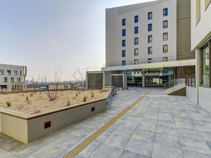 231022E712AE01F4502458FFC8552297