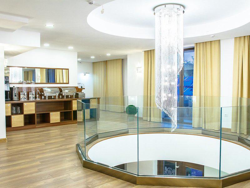 EE949D8E9DB022DE9952BC5D1ABFC102