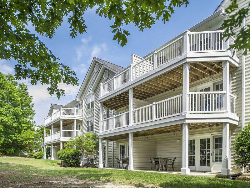 60262969CEB18426045620E494544773