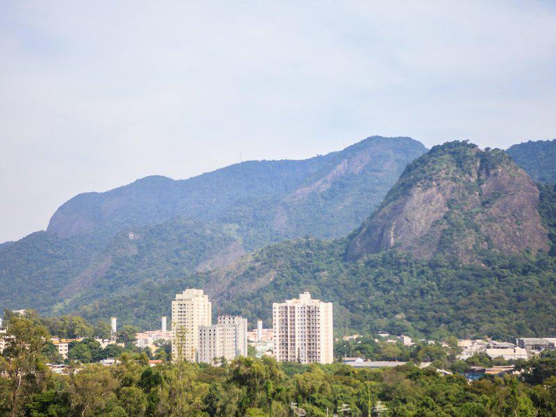 129B9A8BC049F88445C3A8A393B37EDA