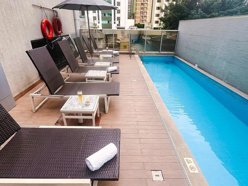 53066BC26677C4F4EF26C78FE4B3F192