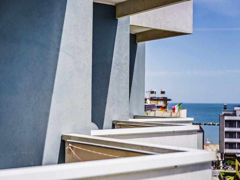 AFBA592A18E2B9F22818973EFB4A8B7F