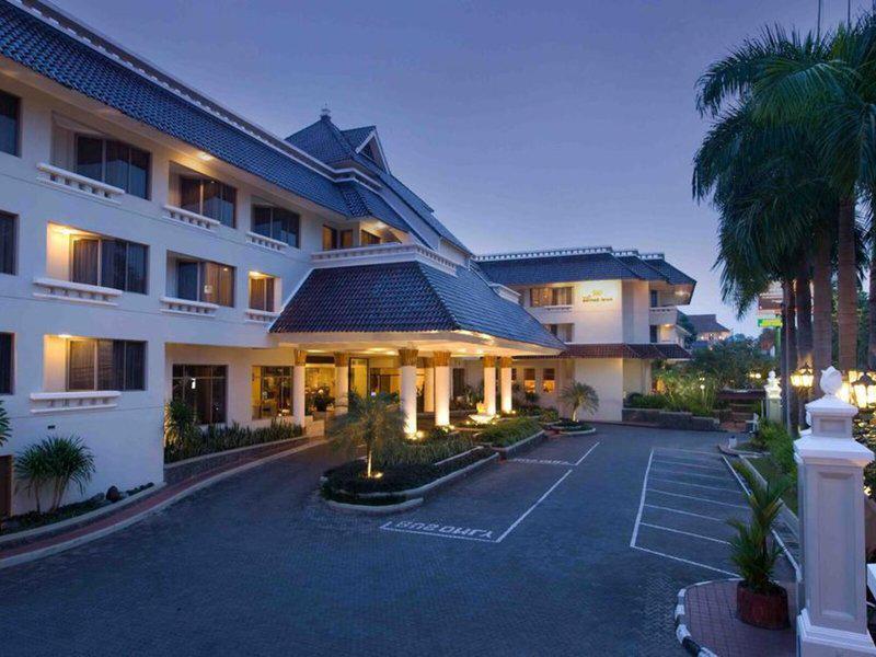 98AEB511B932BC768D6DFB699AF1E54C