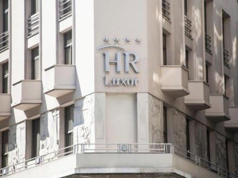 DBB96C224F4343399D324773DB818B55