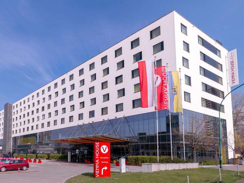 39DBD9CB16E6F12326D16A63958659AA