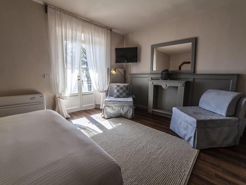 2805250AF2B2BE4EDD9B5551BCFCF2D9