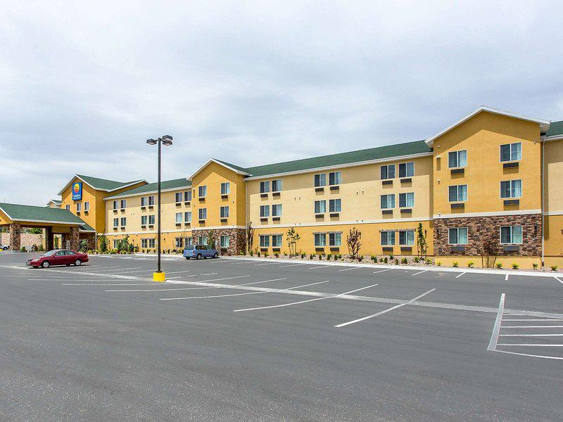 1E05A4B6B1F048959D7EAFFE4A7EAF21