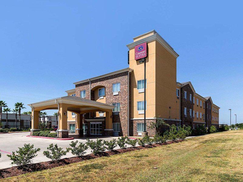 AE63F13444A92F02FE089F06AAD1D878