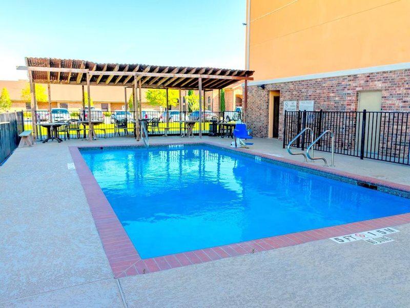 F2B6CCF3B4E5EB50EE38FC64B17D4566