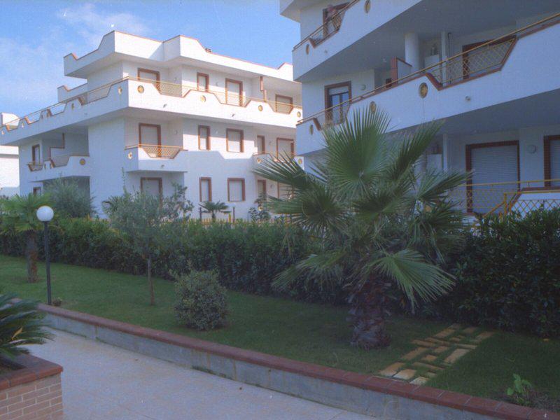 B8875CAE8C7E4CE4B2E3EE26A4540D6D