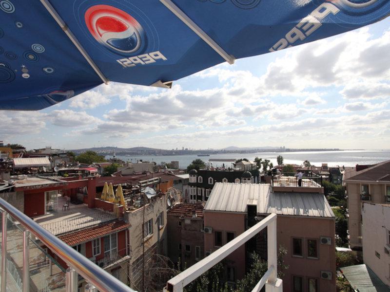 C83E74C50CCFE91AB9B6FC129D78156A