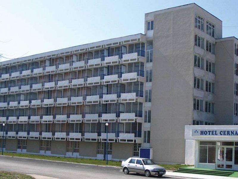 63C022C5E9E66D8964D422A70EE83F71