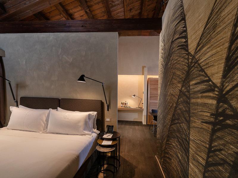 6D28BAF85E1FA413FF6CEE0B130FCE7C