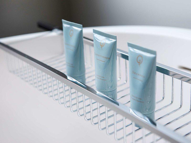 872AB52628AB364E7811DB0E73ADEAA5