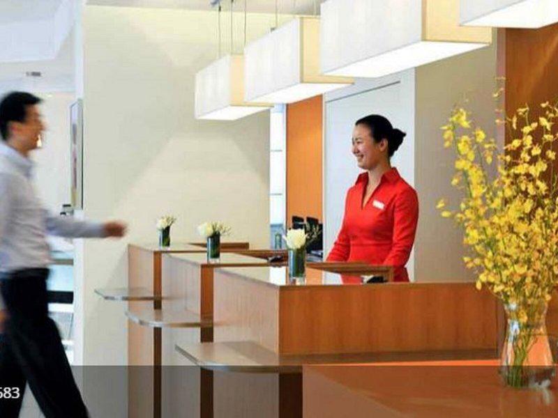 BC095B697C014E8A5E308350C03D0912