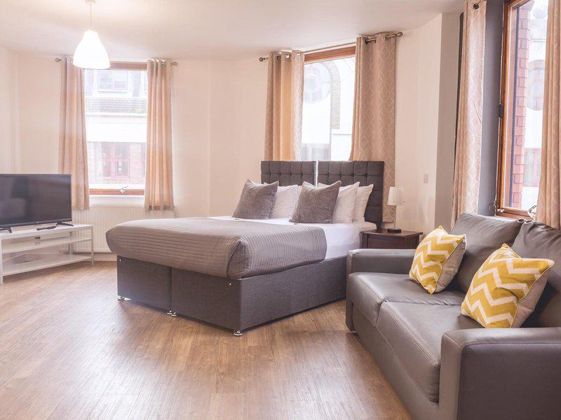 08D5F5BB045064343E0E94C2149F19DF