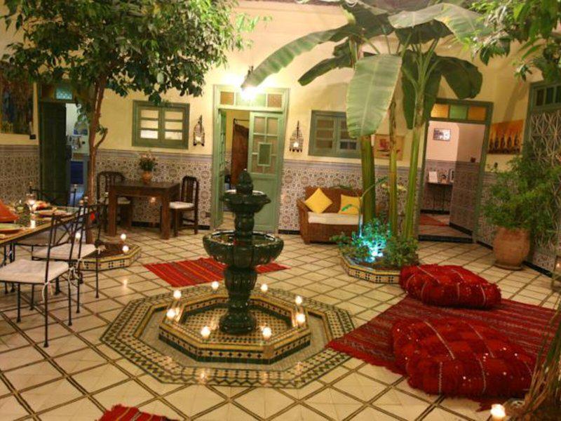 8CC9B6F2118D447BA80AD05C42B2C11D