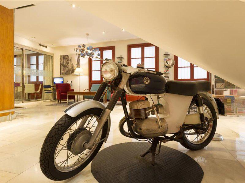 0F9396F084C420F91D19B57EC56ED758