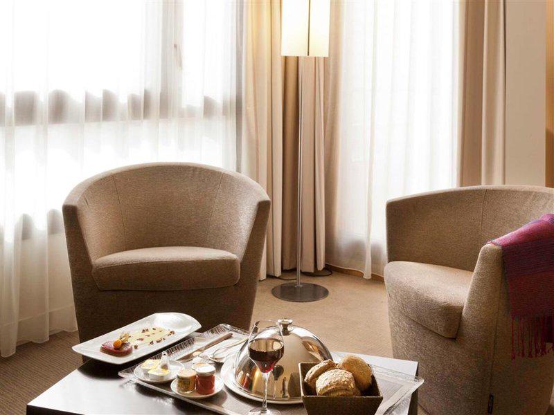 2DB9C85BFDB8C3E120915366EEBFB47A