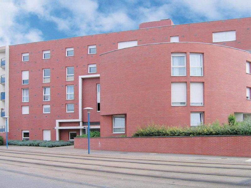 DE868623E3BC4B0360AD1CD32A12D966