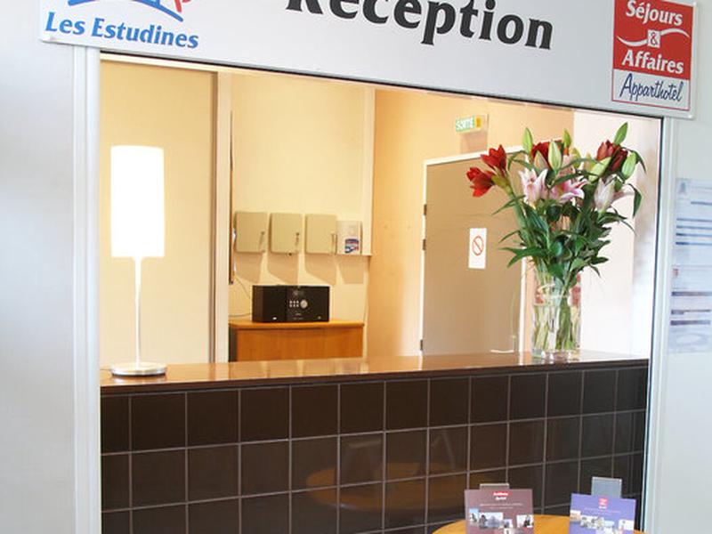 C4398E148133E77F1FF7CEF39CF14B01