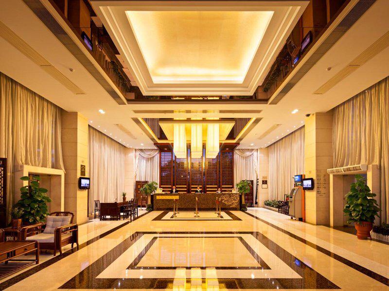 030DEFEA18127F8632C0C6A74F64E9F4