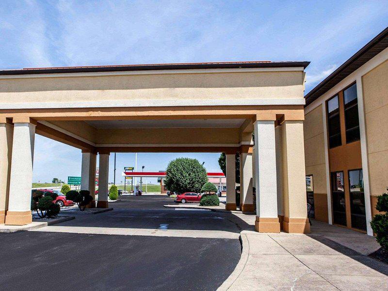 07F02EB318F8A0F12C31204C08FE4AF1