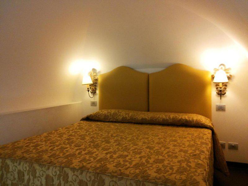 FE88030E36B7679FE67B96B6D1862D27