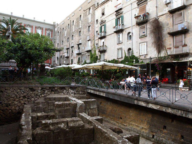 0A49422087E5B1B4BB52D8A34C0BFAF9