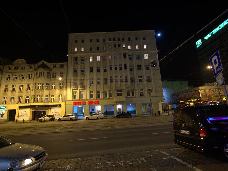 F488D8B9B2FFCAAA07FF3333009F0D2A