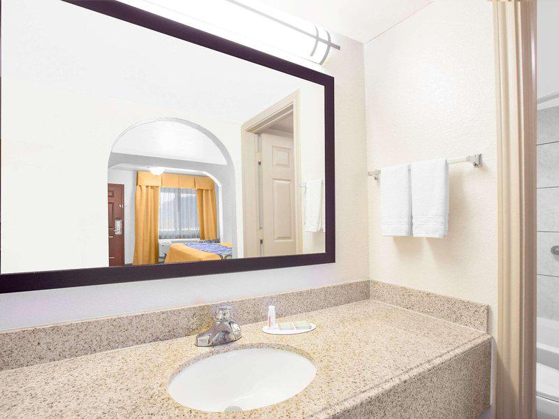 3977E02974371777510FD7EAB95A7740