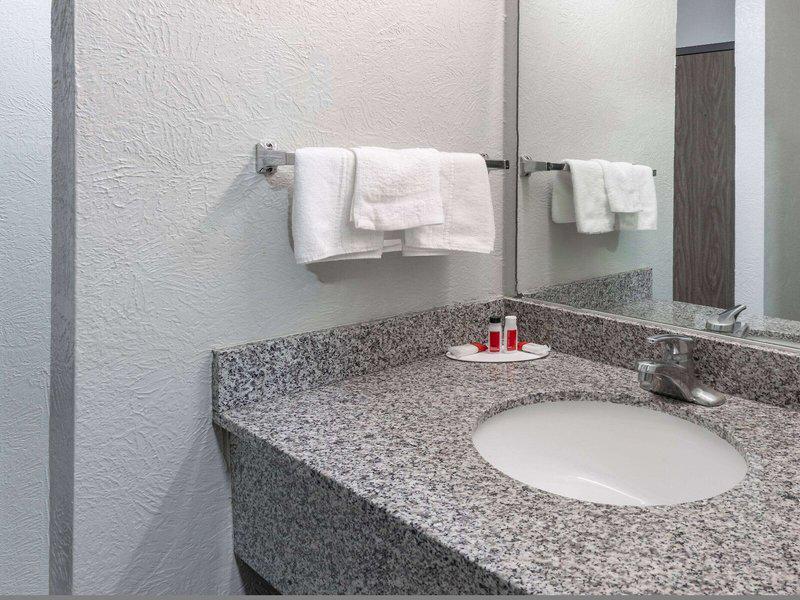 1DEA29280D6BF8059098A3DADCD1D95A