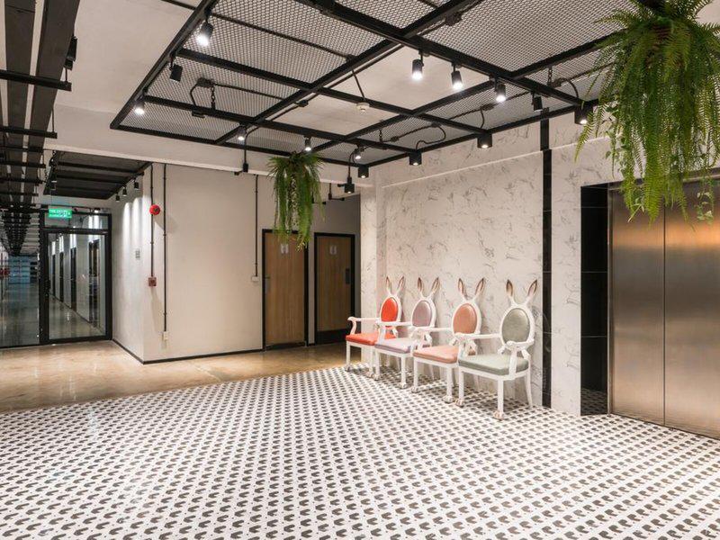 C955680D8FD77F64341F7F5158842622